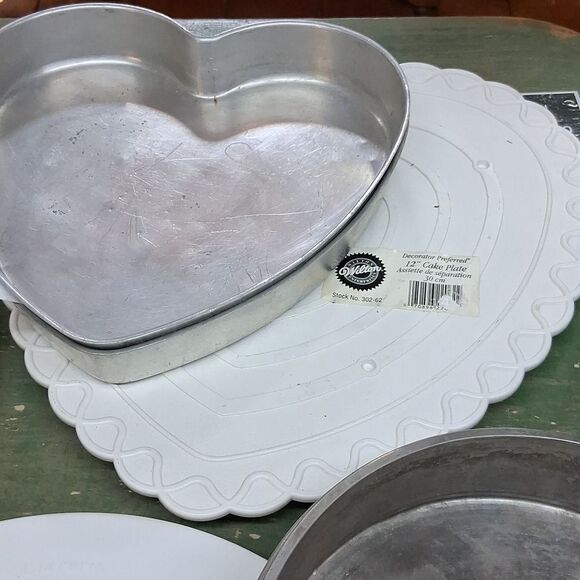 Bundle Cake separator plates, pillars, pans for Weddings, & special events - Picture 2 of 13